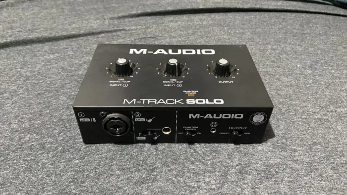 Interface de Áudio M-Track Solo