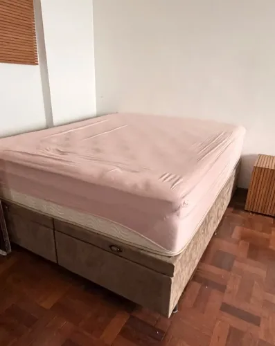 Cama queen