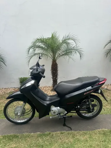 Honda Biz es