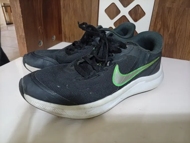 Tênis Nike Tamanho 34