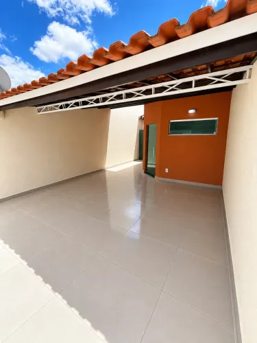  CASA COM 3 QUARTOS PARA LOCAÇÃO ? SANTO ANTÔNIO