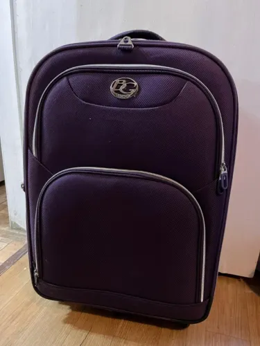 mala de viagem marca Bagaggio - 23kg