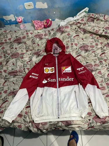 Jaqueta Scuderia Ferrari (Relíquia) tamanho G