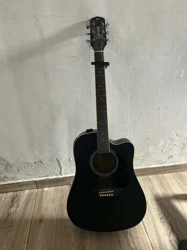 Vendo Violão Giannini