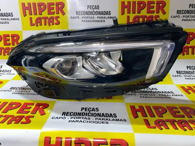 Farol Mercedes A200 Amg