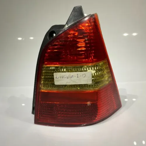 Lanterna Traseira Direita Nissan Livina 2014