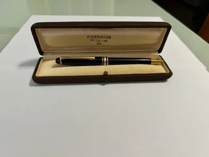 Caneta Antiga Montblanc Meisterstück Preta Detalhes Dourados