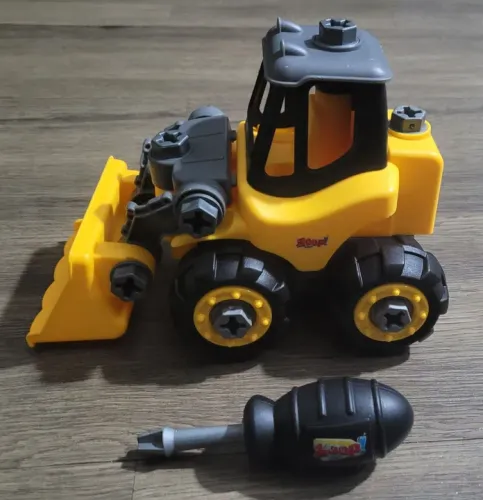 Trator Construção Delux da Zoop Toys<br>