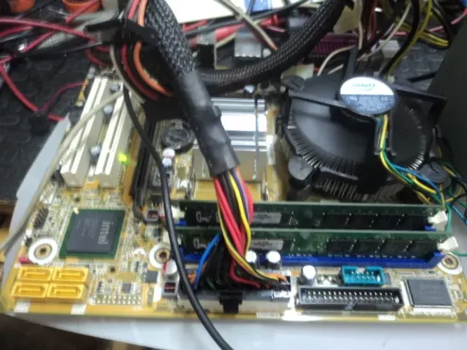 motherboard intel dg41cn c/ processador e memoria