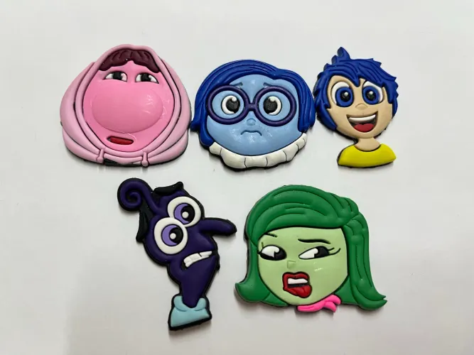 Botons para crocs/ pins / jibbitz para babuche tema divertidamente 