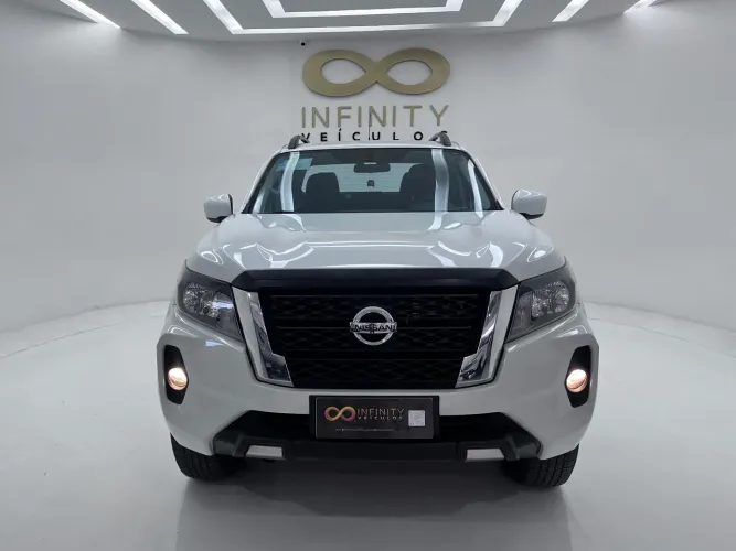 Frontier S 2.3 turbo Diesel  4x4 manual 