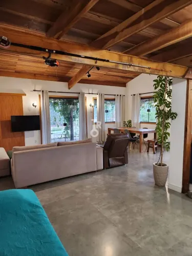 CHÁCARA À VENDA | 240m² ÁREA CONSTRUÍDA | 1.700M² TERRENO | CAJAMAR - SP