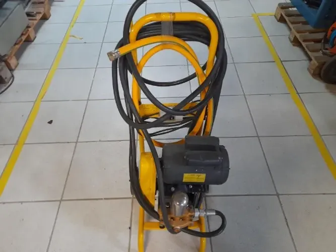 Lavadora de alta pressão VONDER BLV 20 - 220V