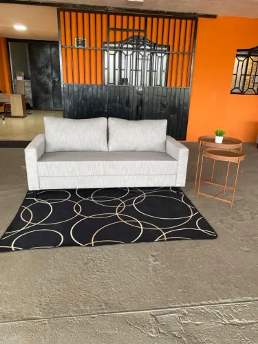 Sofá Elegante Tecido Linho 195cm (Novo Direto da Fábrica)