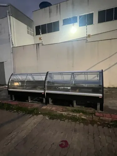 Balcoes de açougue novinhos Arneg 