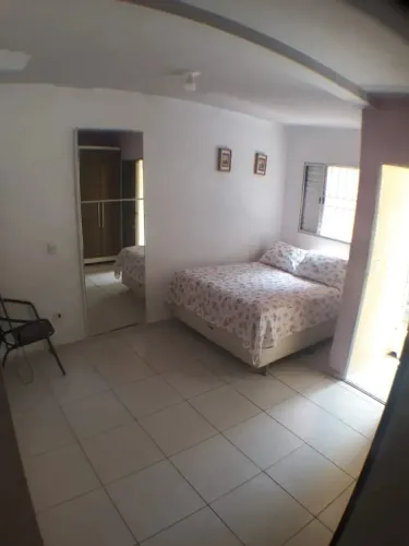 Sobrado 140 m² com 3 suítes em rua tranquila na Quarta Parada