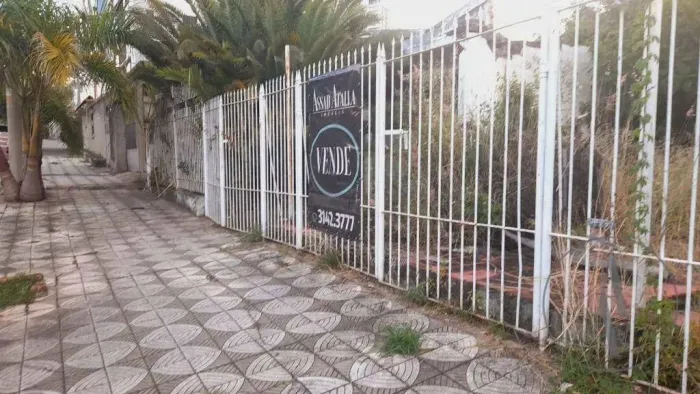 Área à venda - Jardim Faculdade