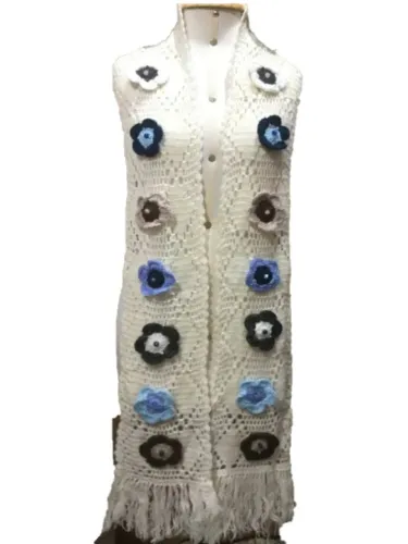 Cachecol De Crochê Branco Off-white Com Flores 2,25 X 16 Cm