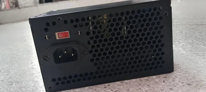 Fonte de Alimentacao Power Supply Bs 650w Banson Tech Preta cor preto