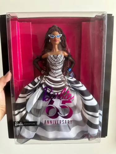 Barbie Signature - 65 Aniversário 