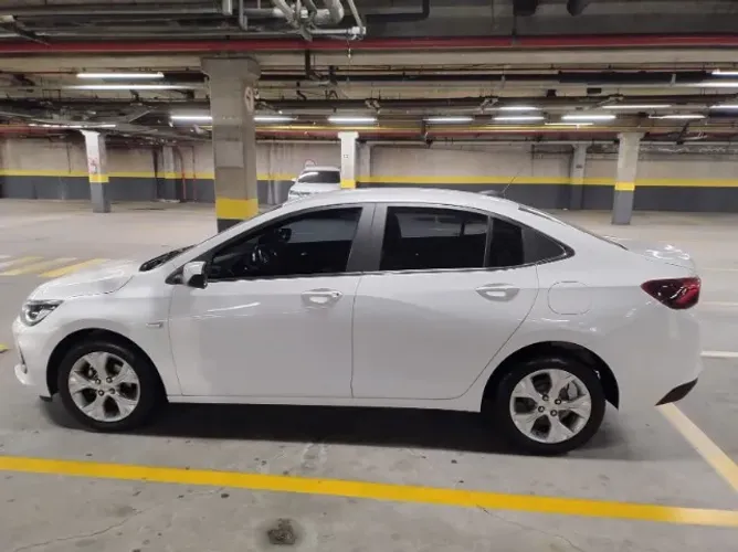 Chevrolet Onix Plus Premier 1.0 12V TB Flex Aut. 4P 2020