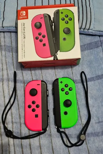 Joy Con Nintendo Switch Neon Pink Green
