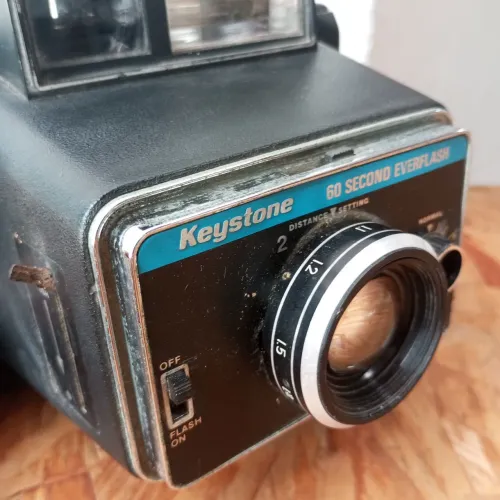 Câmera Keystone 60 Second Everflash (decoração)