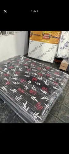 Cama box chinesas preta casaL