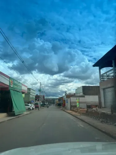 Alugo lojas avenida comercial SMS Sobradinho 