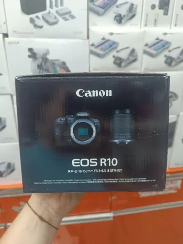 Vende-se Cânon R10 Kit 16-45mm Novo 