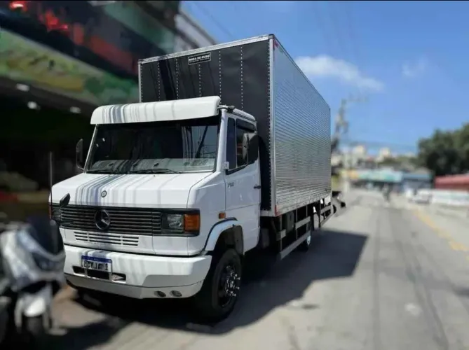 Vendo Caminhão Pronto para Trabalho
