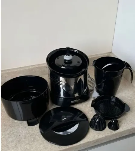 Espremedor de laranja e limão BRITÂNIA turbo pro 260w Bivolt