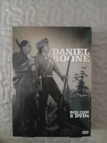 Daniel Boone Box 2 dvds - o lendário Daniel boone e as aventuras de Daniel boone