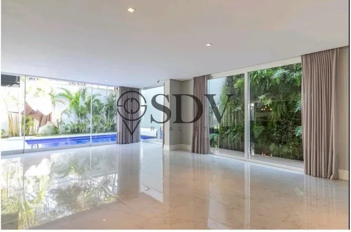 Casa moderna, com 4 suítes, 6 vagas, à venda, 935 m², Próx.Parque Severo Gemes - Granja Ju