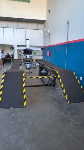 Máquinas para comércio de Auto Center Automotivo 
