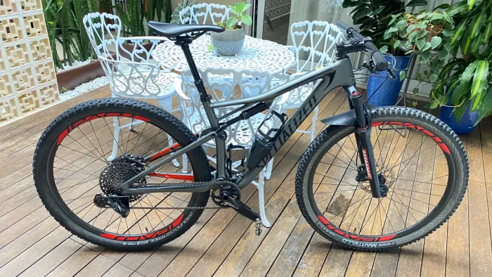 R$ 16.500 pra vender hoje - Specialized Epic Expert Full Carbon