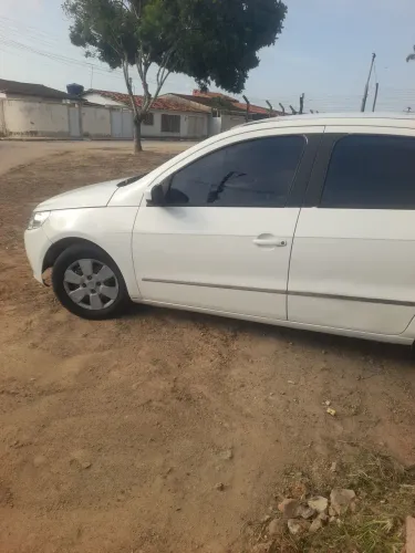 Volkswagen Voyage I Motion Trend 1.6 MI T. Flex 8V 2011