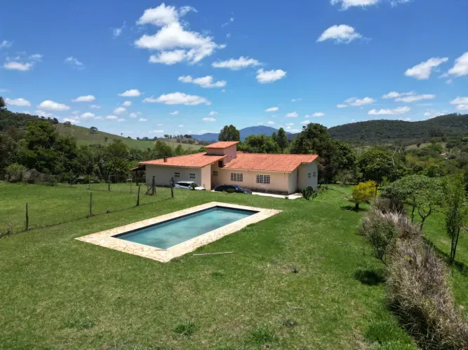 Oásis em Caeté: Sítio de 50.000 m² com Lazer, Sustentabilidade e Potencial Comercial!