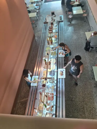 Restaurantes kiloTeodoro Sampaio das 11 às 15 horas lucro rss 20.000.leia anúncio