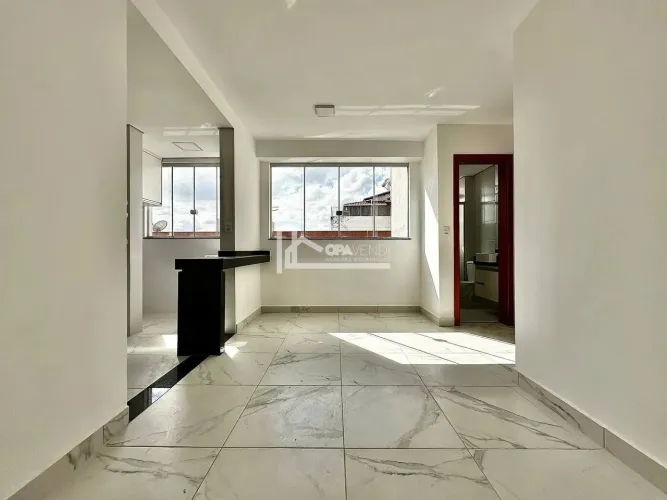 Apartamento - Santa Branca - BH - 2 Quartos (1 Suíte) - 2 Vagas - Elevador