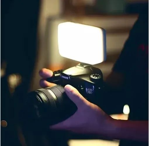 Iluminador Recarregável Ulanzi Vl120 Rgb - 2500k-9000k