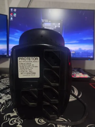 Protetor Multifuncional Bivolt