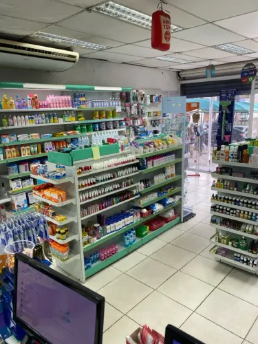 Vende-se ponto de Drogaria farmácia em Bangu! 