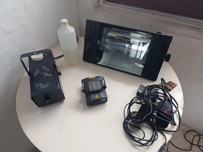 Equipamentos de iluminação para Festas