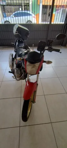 Fan ano 2014 alarme roda de liga bateria nova pneus novos chave reserva moto a toda prova