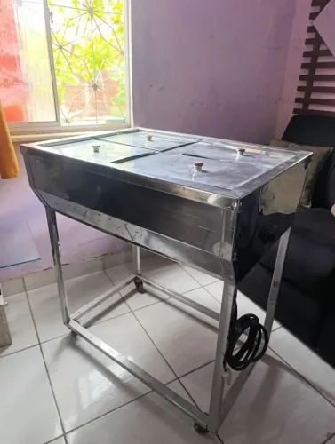 Self service, ilha quente, banho Mari, cuba de inox, buffet 