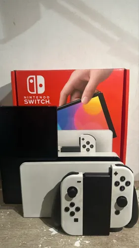 Nintendo Switch Oled Branco LEIA A DESCRIÇÃO
