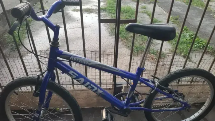 Bicicleta Infantil Sady Muttant (Aro 12) + Par de Patins!