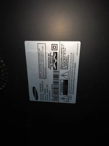 VENDO TV SAMSUNG 46 POLEGAS COM DEFEITO