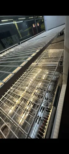 Balcão Estufa 1,40mt c/18 bandejas Gelopar <br>R$4.000,00 <br>1 ano e meio de uso<br>GELOPAR